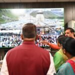 सैनिक कल्याण मंत्री तथा जनपद प्रभारी मंत्री गणेश जोशी ने यात्रा कंट्रोल रूम और आपातकालीन परिचालन केंद्र का निरीक्षण किया