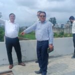 एमडीडीए उपाध्यक्ष बंशीधर तिवारी ने आढ़त बाजार में विकास कार्यों की प्रगति का किया स्थलीय निरीक्षण