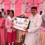 विधायक सतपाल महाराज ने बीरोंखाल में 1.34 करोड़ से बनने वाले राजकीय इंटर कॉलेज भवन का शिलान्यास किया