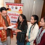 चम्पावत में विकास योजनाओं की सौगात के साथ जनता से सीधा संवाद, मुख्यमंत्री धामी ने सुनीं समस्याएं और सुझाव